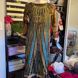 J. Pret kurti from Pakistan. In good condition size small